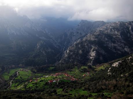 CUETO AGERO, FONTANILLA Y CUEVA CILOÑA CUETO AGERO, FONTANILLA Y CUEVA CILOÑA