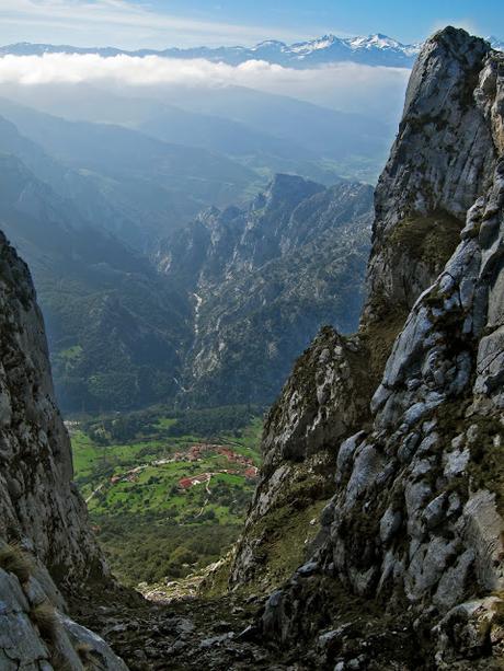 CUETO AGERO, FONTANILLA Y CUEVA CILOÑA CUETO AGERO, FONTANILLA Y CUEVA CILOÑA