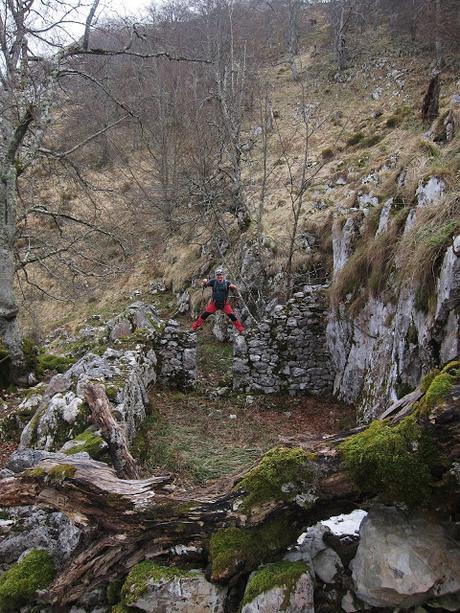 CUETO AGERO, FONTANILLA Y CUEVA CILOÑA CUETO AGERO, FONTANILLA Y CUEVA CILOÑA