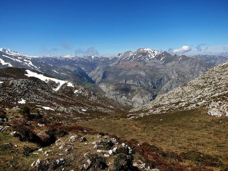 CUETO AGERO, FONTANILLA Y CUEVA CILOÑA CUETO AGERO, FONTANILLA Y CUEVA CILOÑA