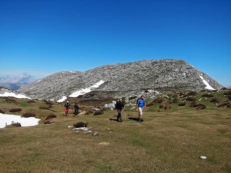 CUETO AGERO, FONTANILLA Y CUEVA CILOÑA CUETO AGERO, FONTANILLA Y CUEVA CILOÑA