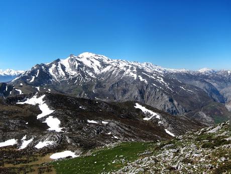 CUETO AGERO, FONTANILLA Y CUEVA CILOÑA CUETO AGERO, FONTANILLA Y CUEVA CILOÑA