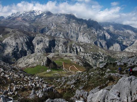 CUETO AGERO, FONTANILLA Y CUEVA CILOÑA CUETO AGERO, FONTANILLA Y CUEVA CILOÑA