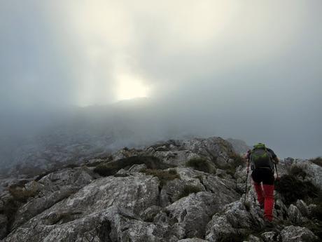 CUETO AGERO, FONTANILLA Y CUEVA CILOÑA CUETO AGERO, FONTANILLA Y CUEVA CILOÑA