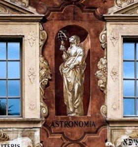 Alegorías matemáticas en la Escuela Latina de Brugg Astro Brugg