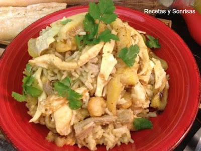 ARROZ INDONESIO CON POLLO Y CERDO CON  TOQUES OCCIDENTALES