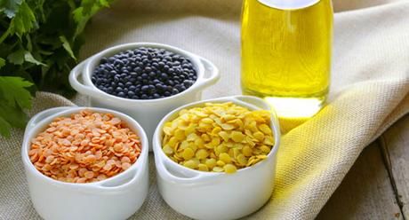 10 motivos para comer más lentejas different kinds of lentils - red, yellow and black