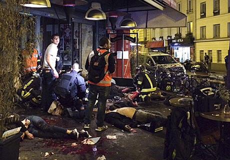 EXTRAÑA FOTO del atentado en PARIS