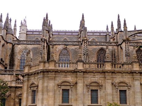 Pintando  sobre la Catedral