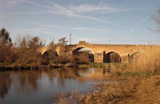 Imagen del mes: Puente de Cantillana, en las proximidades de Gévora