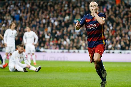 Andrés Iniesta, ovación en el Bernabéu Andrés Iniesta, ovación en el Bernabéu
