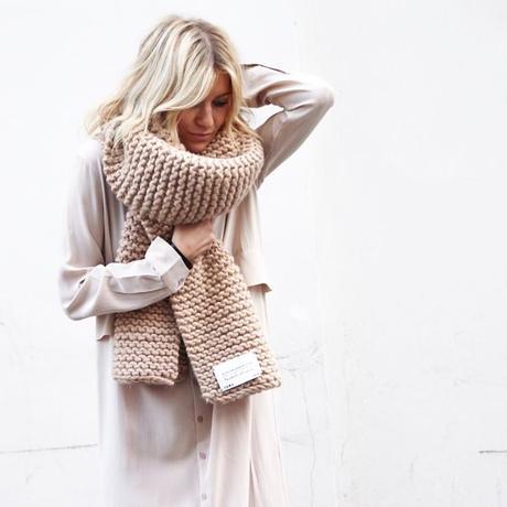 KNIT INSPIRATION: BUFANDAS Y CUELLOS 05eb5b3f6c3d072dd56e49ab31b89df3