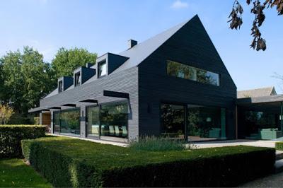 Casa Remodelada en Estilo Minimalista en Brabant