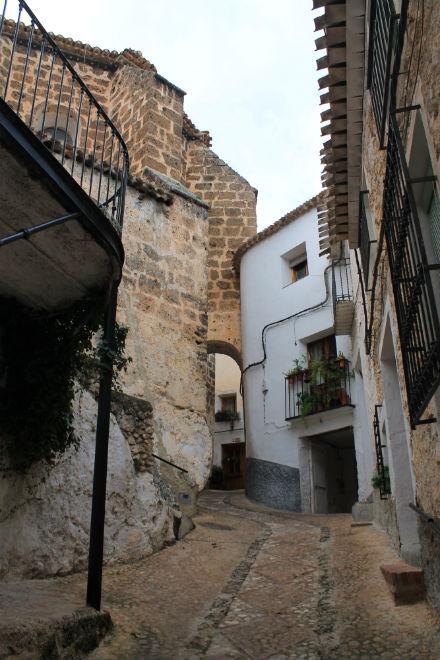 Seis motivos para viajar a la Sierra del Segura callesLetur