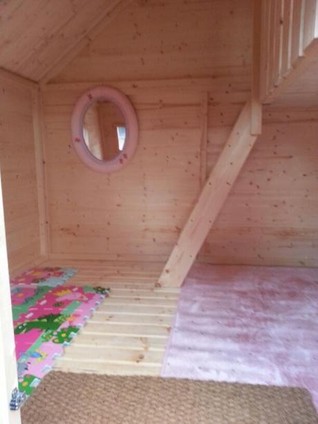Resultado instalación casita de madera para niños Tom, montada por los instaladores de Madrid en Valdemorillo