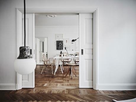Un apartamento en Goteborg de atmósfera femenina