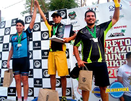 ganadores novatos-A reto amazon mountain bikers