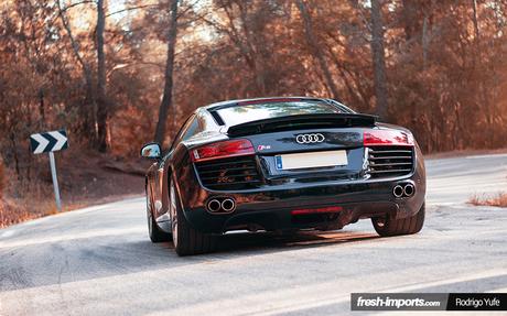 El primer Audi R8 con el sistema de escape Armytrix en España . Escandalosamente espectacular. El primer Audi R8 con el sistema de escape Armytrix en España . Escandalosamente espectacular.