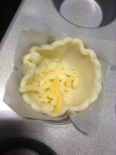 NUGGETS DE POLLO CON ROSAS DE CALABACÍN NUGGETS DE POLLO CON ROSAS DE CALABACÍN