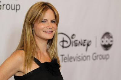 Jennifer Jason Leigh hace historia en Hollywood