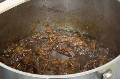 Tosta de cebolla caramelizada casera para asaltablog Tosta de cebolla caramelizada casera para asaltablog