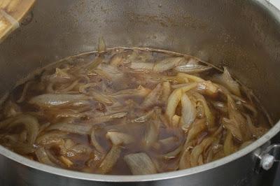 Tosta de cebolla caramelizada casera para asaltablog Tosta de cebolla caramelizada casera para asaltablog