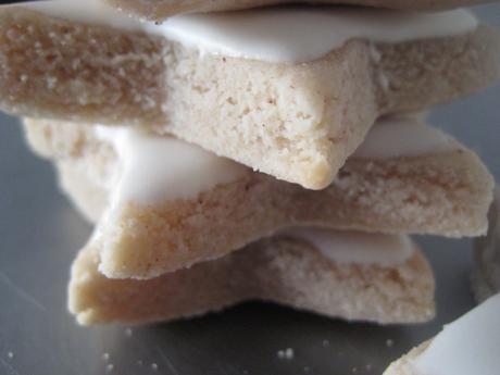 ESTRELLAS DE CANELA (ZIMTSTERNE) ESTRELLAS DE CANELA (ZIMTSTERNE)