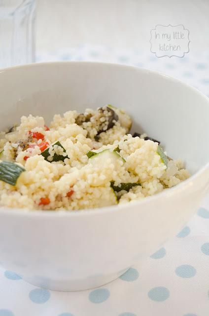 El asaltablogs: Ensalada de cous cous con verduras asadas El asaltablogs: Ensalada de cous cous con verduras asadas