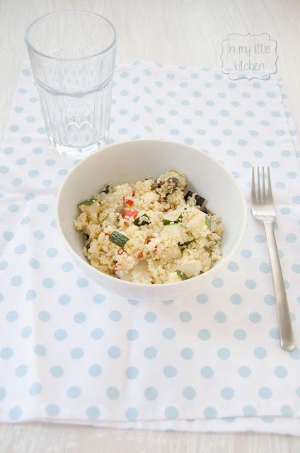 El asaltablogs: Ensalada de cous cous con verduras asadas El asaltablogs: Ensalada de cous cous con verduras asadas