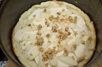 Quiché de pera, mozarella y cherrys Quiché de pera, mozarella y cherrys