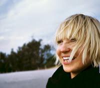 SIA estrena Alive SIA estrena Alive