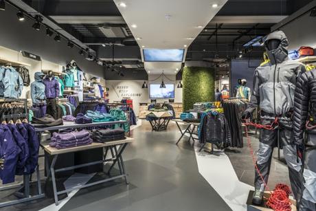 La flagship store de The North Face en Londres, un La flagship store de The North Face en Londres, un