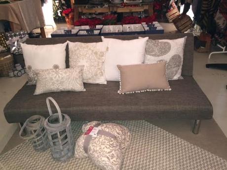 La nueva Pop Up navideña de Carrefour abre sus puertas en el centro de Madrid. La nueva Pop Up navideña de Carrefour abre sus puertas en el centro de Madrid.