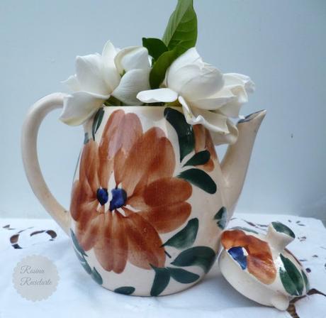 4 Floreros NO convencionales. 4 Floreros NO convencionales.