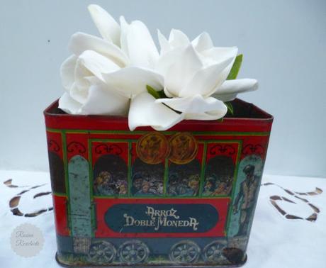 4 Floreros NO convencionales. 4 Floreros NO convencionales.