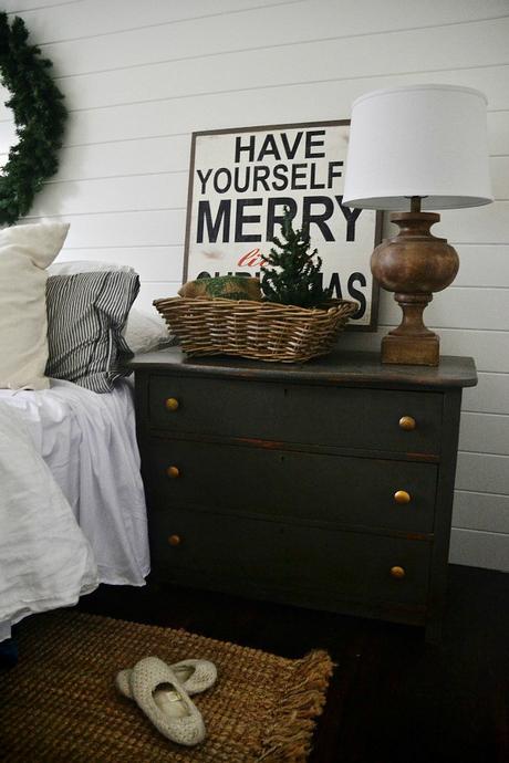 Una idea de 10 para decorar el dormitorio en navidad sin gastar demasiado!
