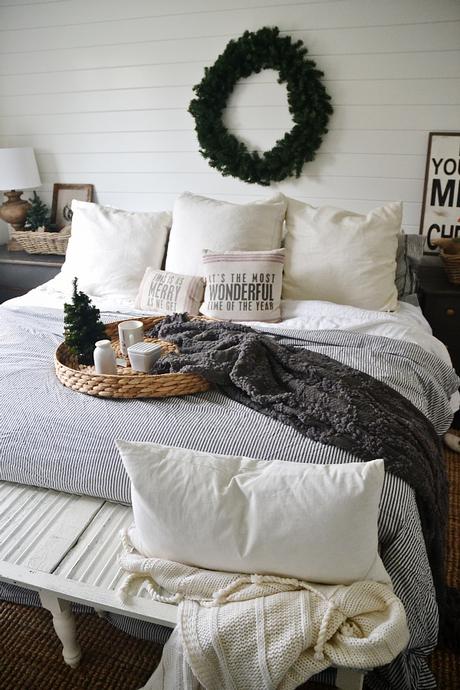 Una idea de 10 para decorar el dormitorio en navidad sin gastar demasiado!