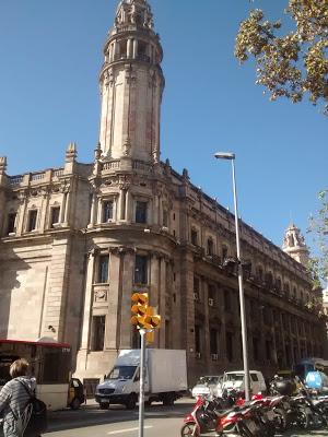 La Via Laietana (1ªparte): el Palacio de las Comunicaciones, el Banco Colonial, la Compañía de Tabacos...