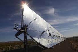 Nubarrones en la energía del sol Nubarrones en la energía del sol