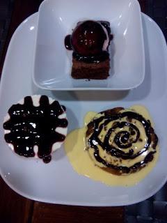 Comiendo en Taberna Romero (Castellón) Comiendo en Taberna Romero (Castellón)