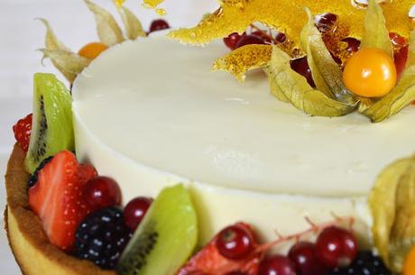 Tarta de mousse de chocolate blanco con frutas exóticas. #retonoviembreCookingtheChef