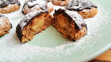 Receta de Navidad vegana: Galletas veganas de castañas rellenas de mazapán