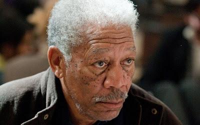 Morgan Freeman sufre un accidente aéreo