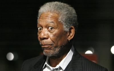 Morgan Freeman sufre un accidente aéreo