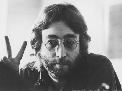 John Lennon: Cantó por la paz, murió por la bala