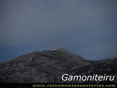 Circular Coañana Saleras: Vista del Gamoniteiru Circular Coañana Saleras: Vista del Gamoniteiru