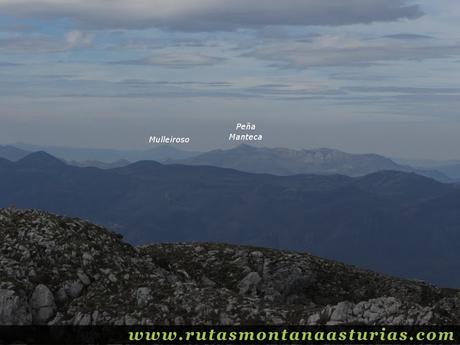 Circular Coañana Saleras: Vista del Mulleiroso y Peña Manteca Circular Coañana Saleras: Vista del Mulleiroso y Peña Manteca