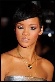 Copiando el Look: Rihanna y su delineado inferior