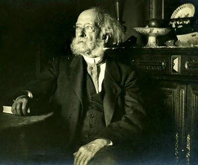 El genio primordial, un descubrimiento increíble, un abate defensor y una rectificación honesta. El genio primordial, un descubrimiento increíble, un abate defensor y una rectificación honesta.