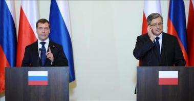 Polonia y Rusia firman siete acuerdos para estrechar las relaciones